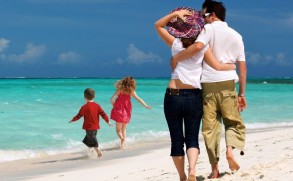 Viajacontufamilia.com es un proyecto del grupo Contuhijo especialistas en viajes para niños. Nuestro principal objetivo consiste en ofrecerte un servicio de calidad, un asesoramiento personalizado y p